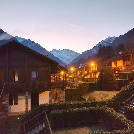 La Dimora Delle Corti Vanzone Exterior foto